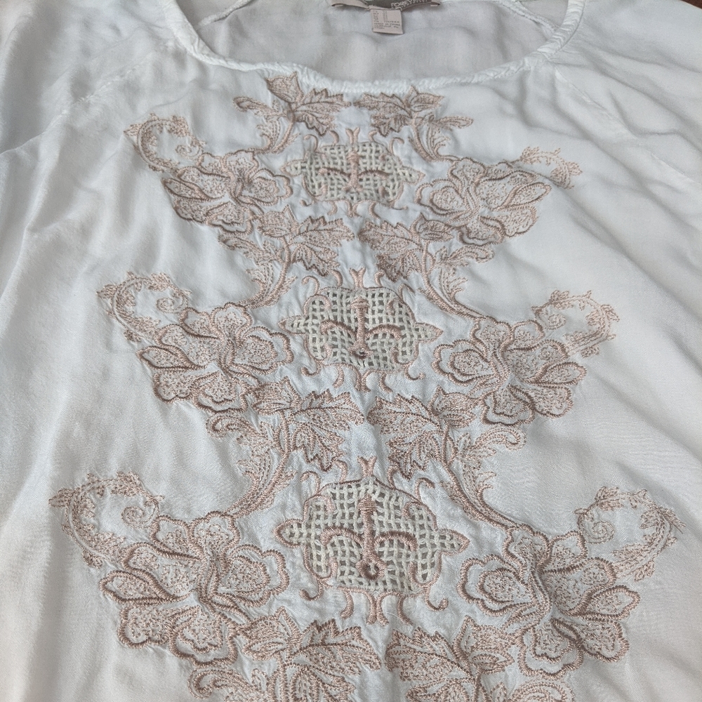 Embroidered Top - Picture 2 of 6